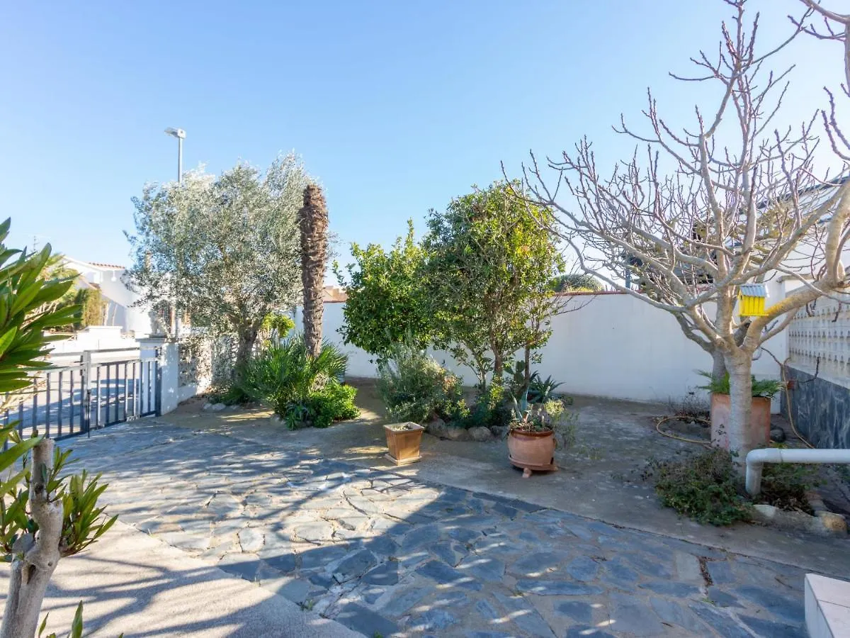 Holiday Home Erbanozi By Interhome Empuriabrava 0*,  Hiszpania